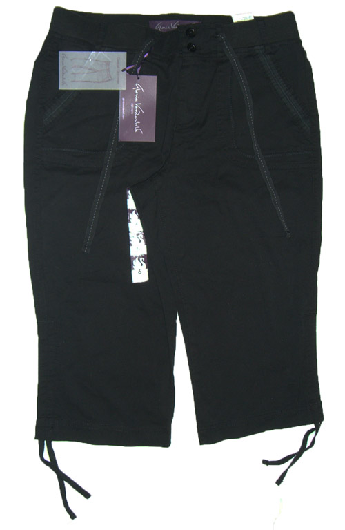 gloria vanderbilt black pants