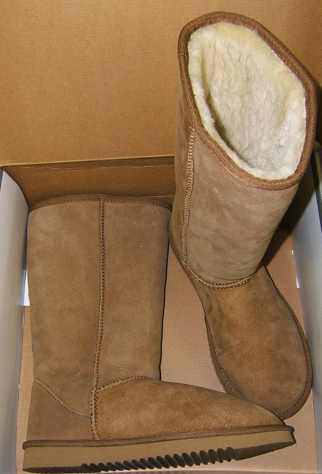 wide shearling boots